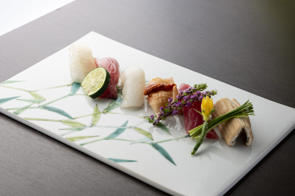 寿司・食事｜明治の森 箕面 音羽山荘